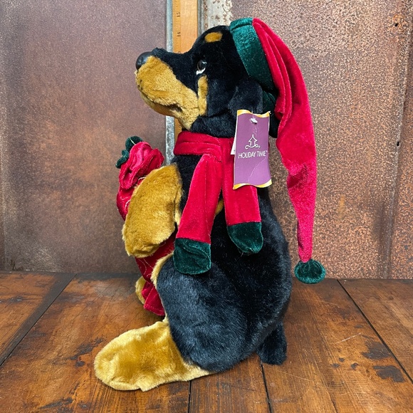 E & J Classic Rottweiler Dog Christmas Plush Stuffed Animal w/ Tags! - Picture 4 of 9